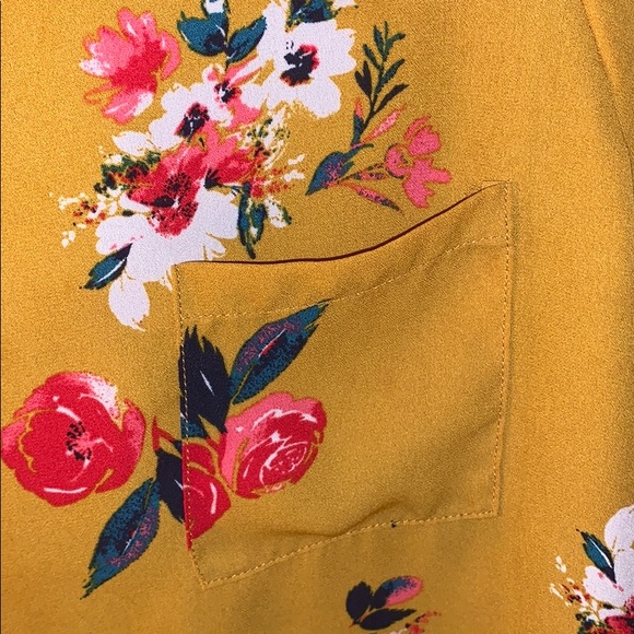 Yellow floral top - Picture 4 of 5